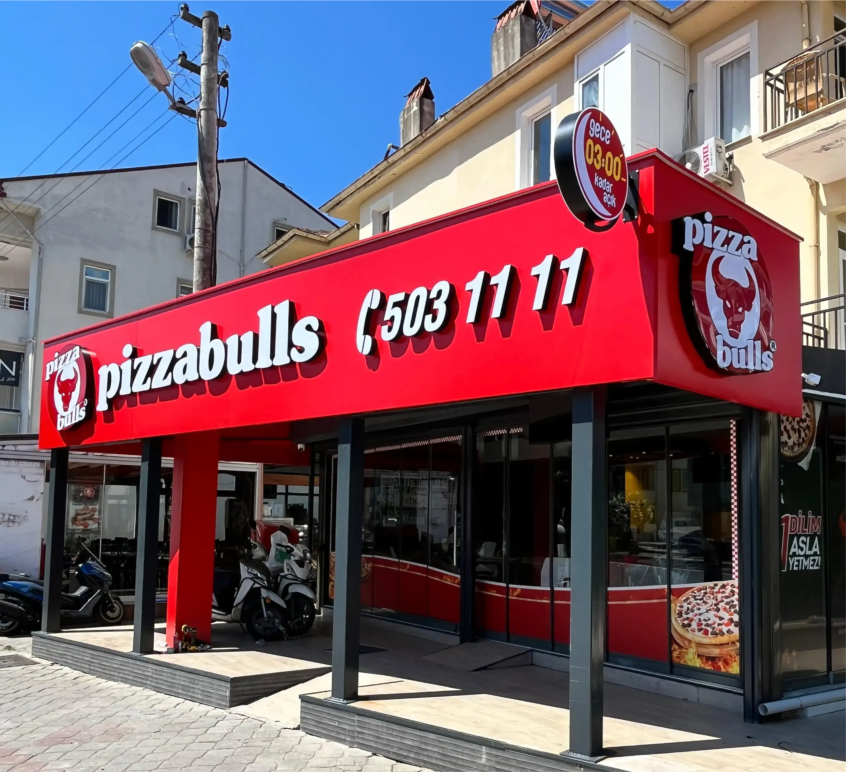 Pizzabulls Fethiye Reklam Uygulamaları
